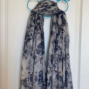 H&M Scarf